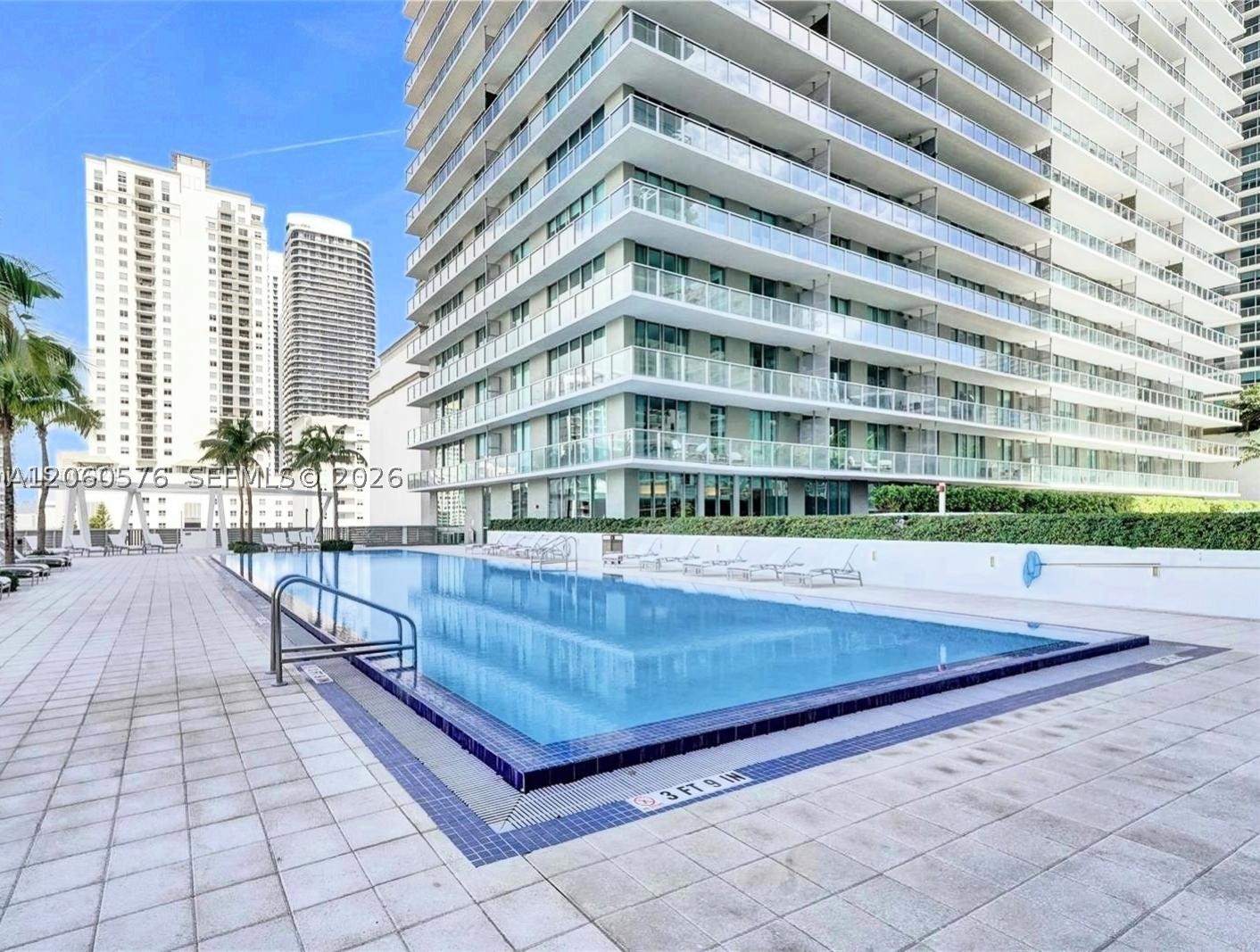 image Axis on Brickell South54