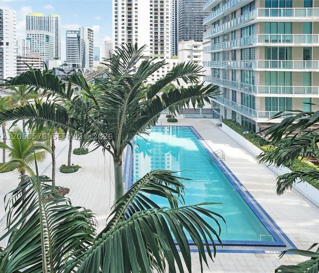 image Axis on Brickell South60