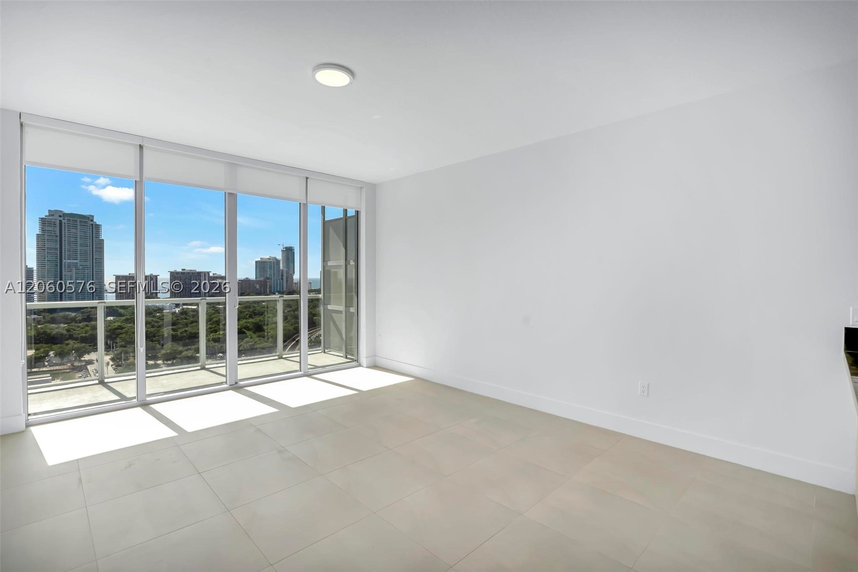 image Axis on Brickell South7