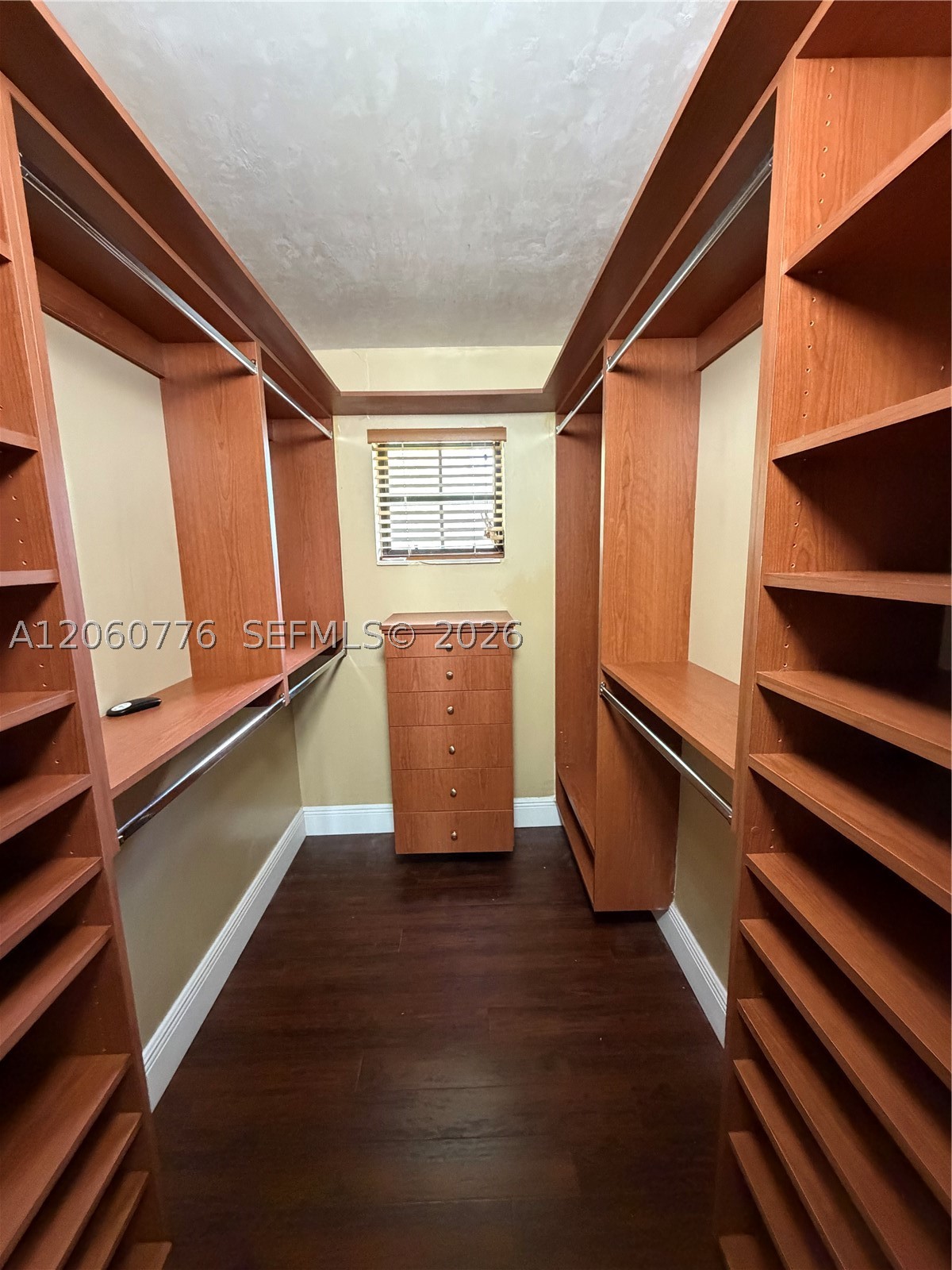 6305 Marlin Dr Coral Gables, FL 33158