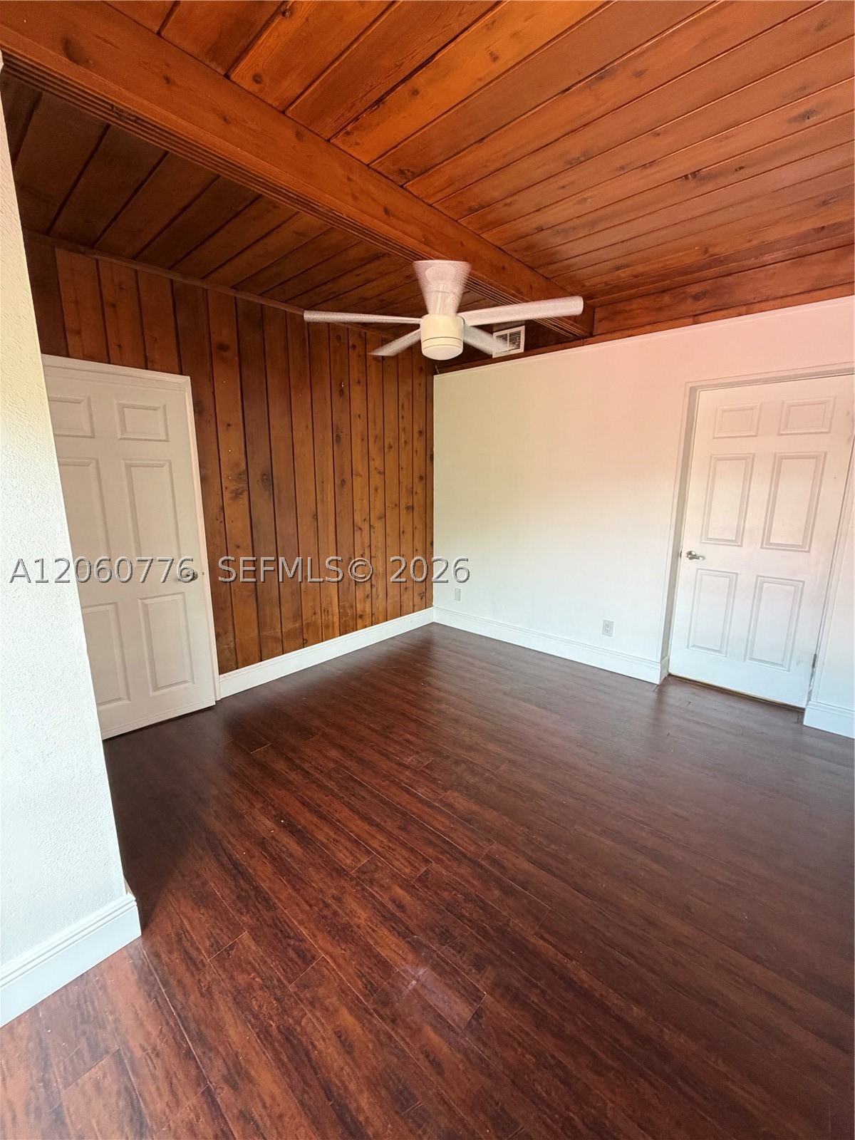 6305 Marlin Dr Coral Gables, FL 33158
