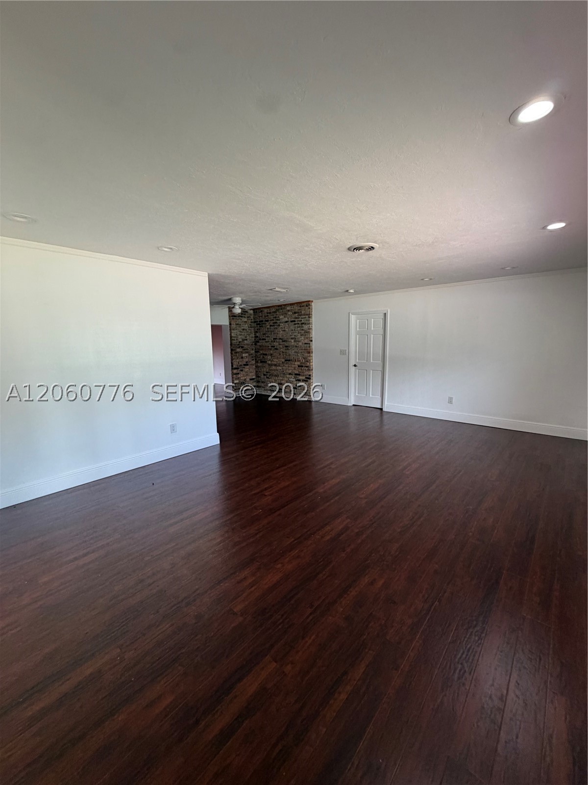 6305 Marlin Dr Coral Gables, FL 33158