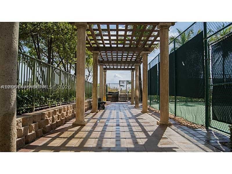image 2080 Ocean Drive10
