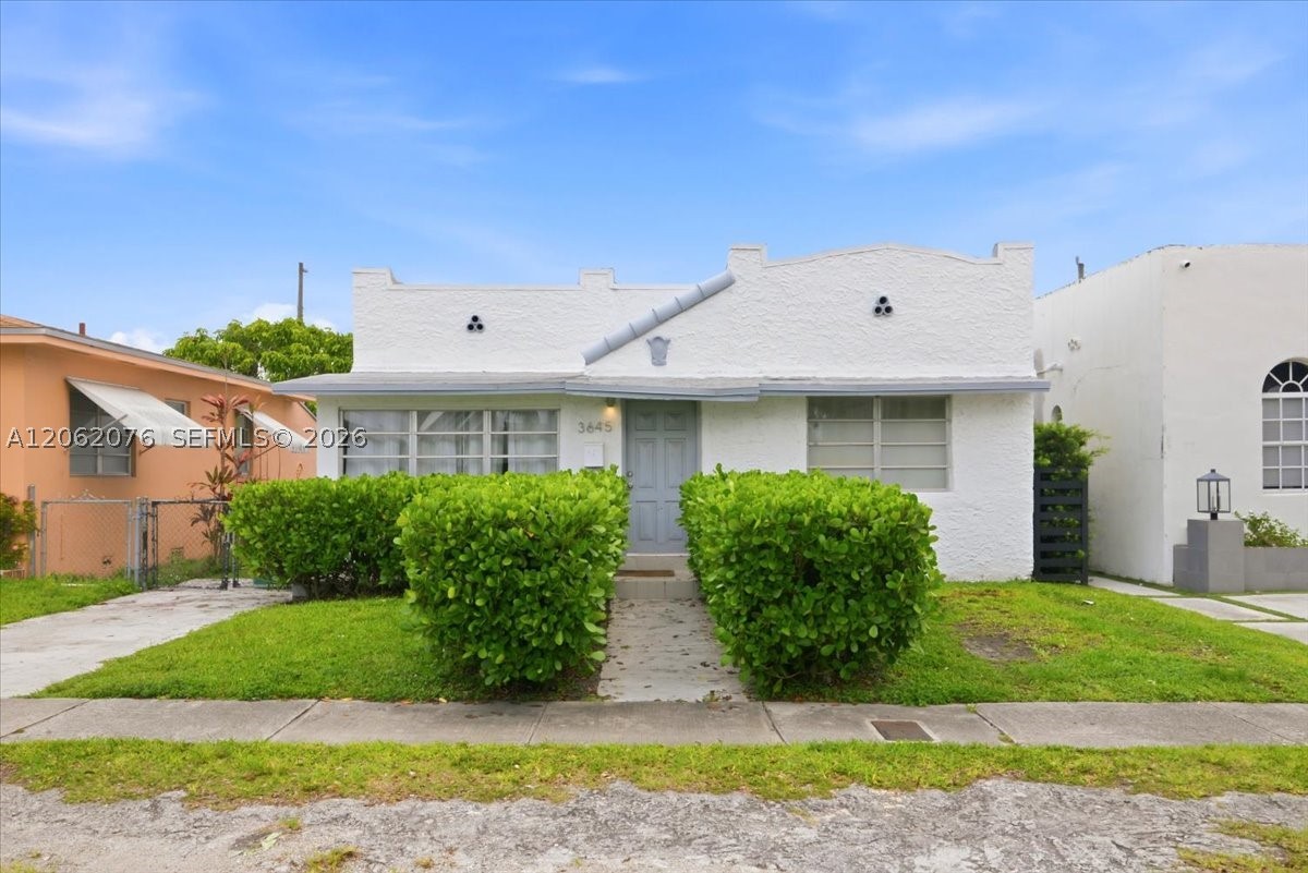 3645 SW 25th Ter