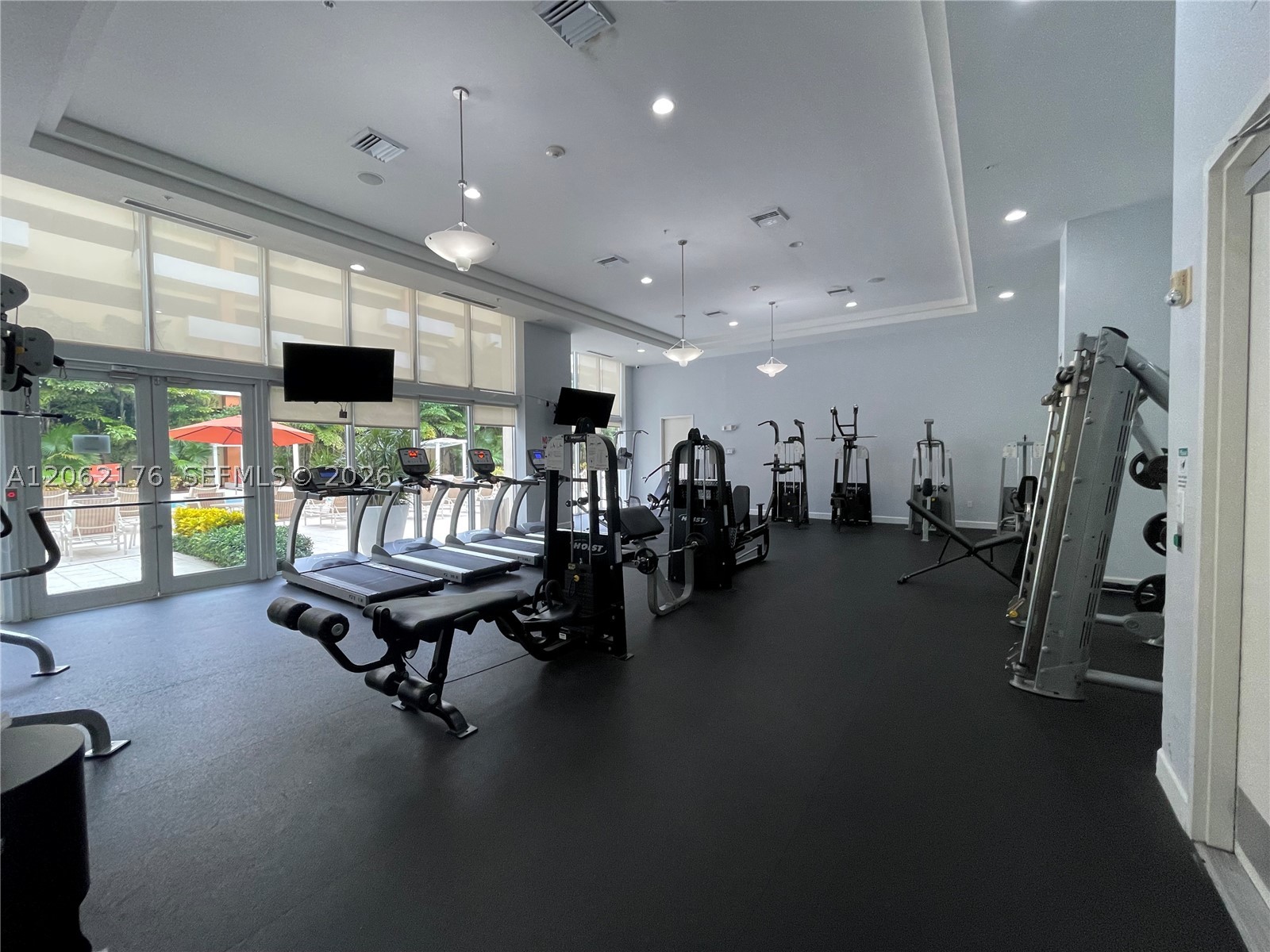 image The Venture at Aventura17