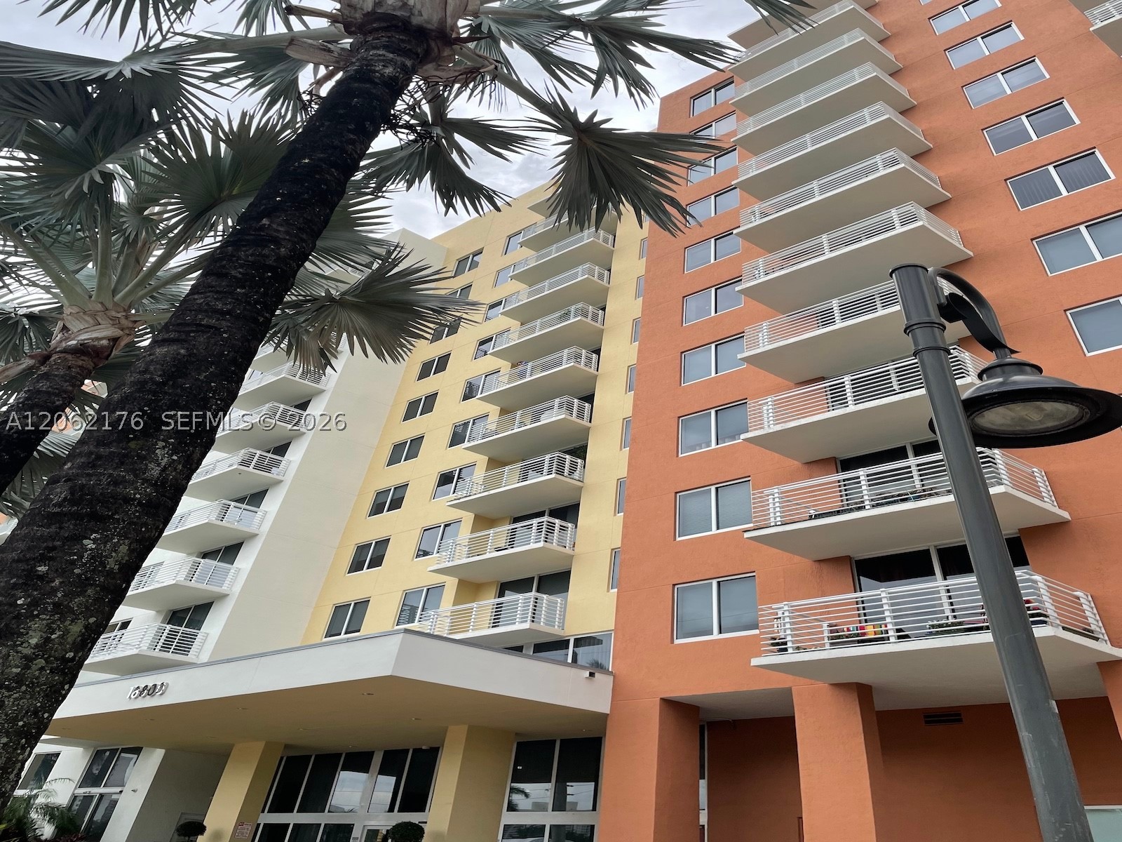 image The Venture at Aventura1