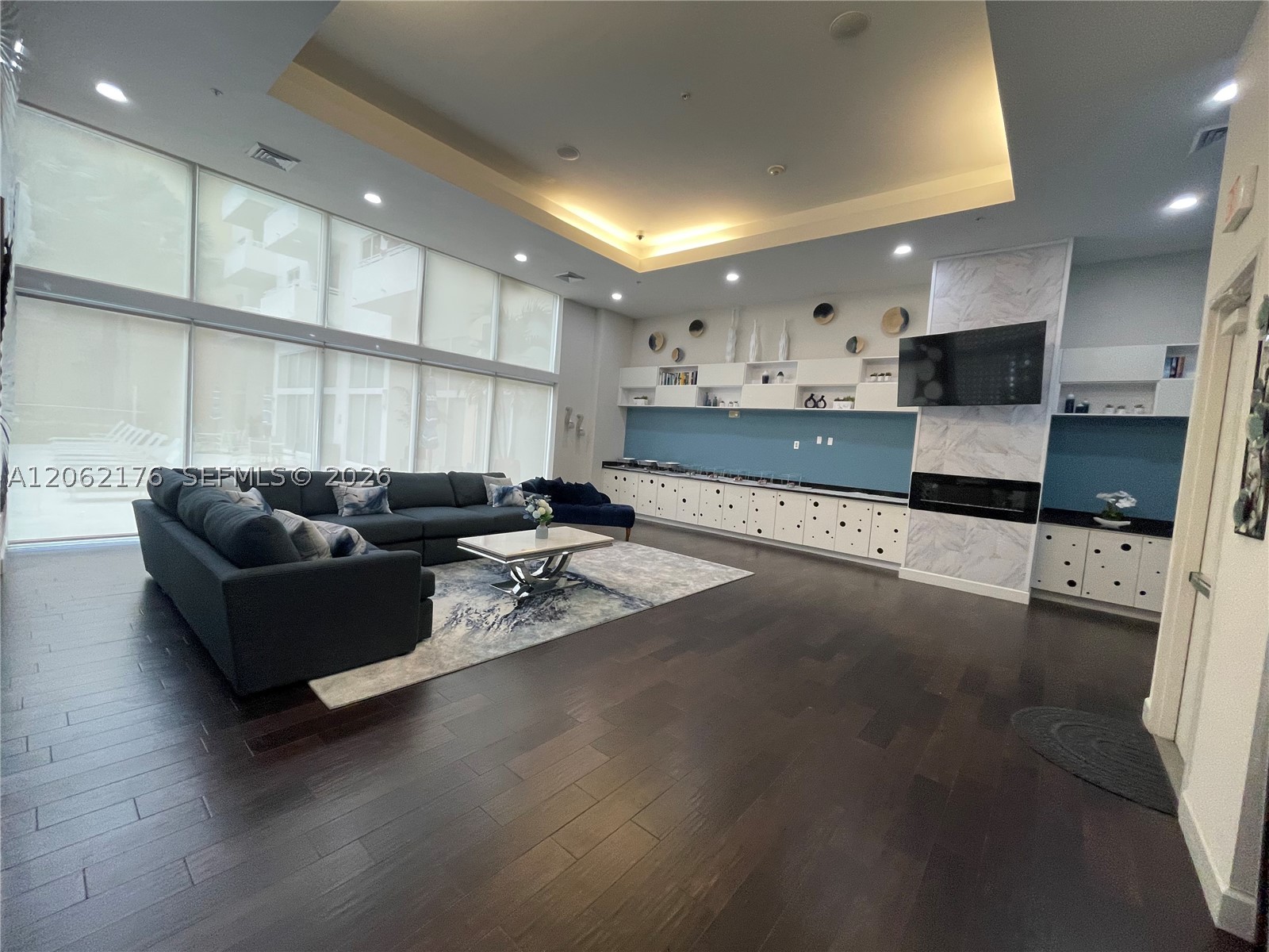 image The Venture at Aventura29
