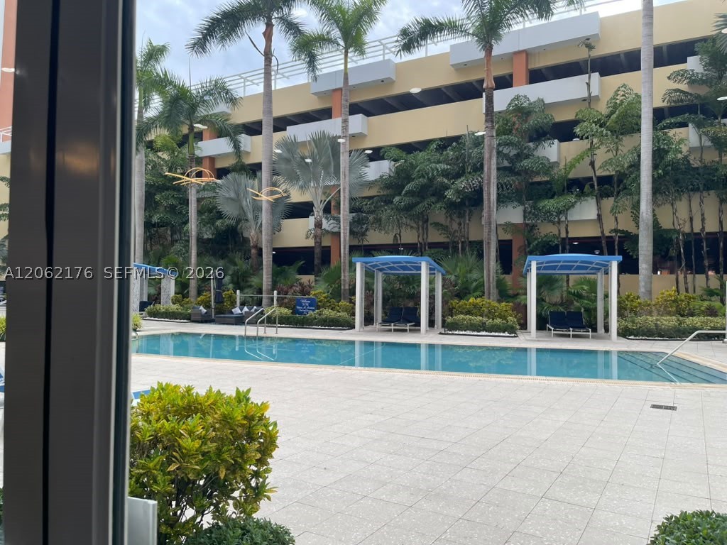 image The Venture at Aventura34
