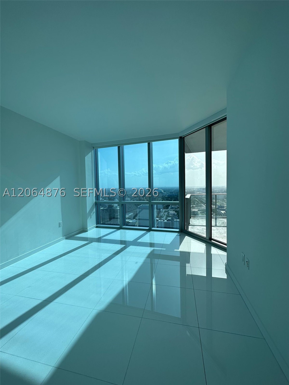 851 NE 1st Ave #4006 Miami, FL 33132