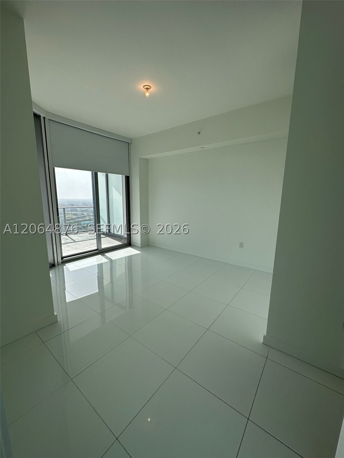 851 NE 1st Ave #4006 Miami, FL 33132