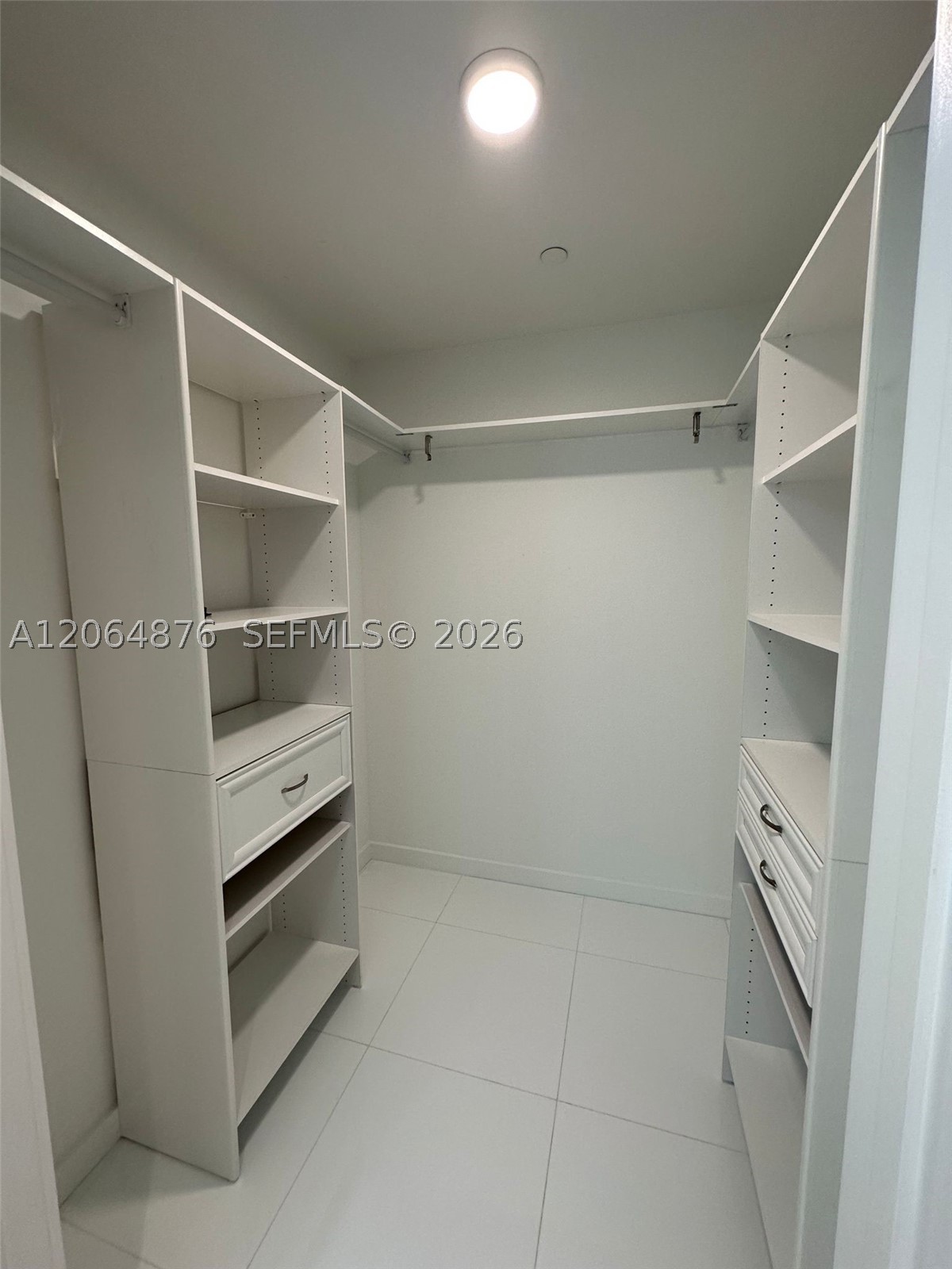 851 NE 1st Ave #4006 Miami, FL 33132