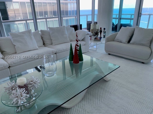 image Jade Ocean2