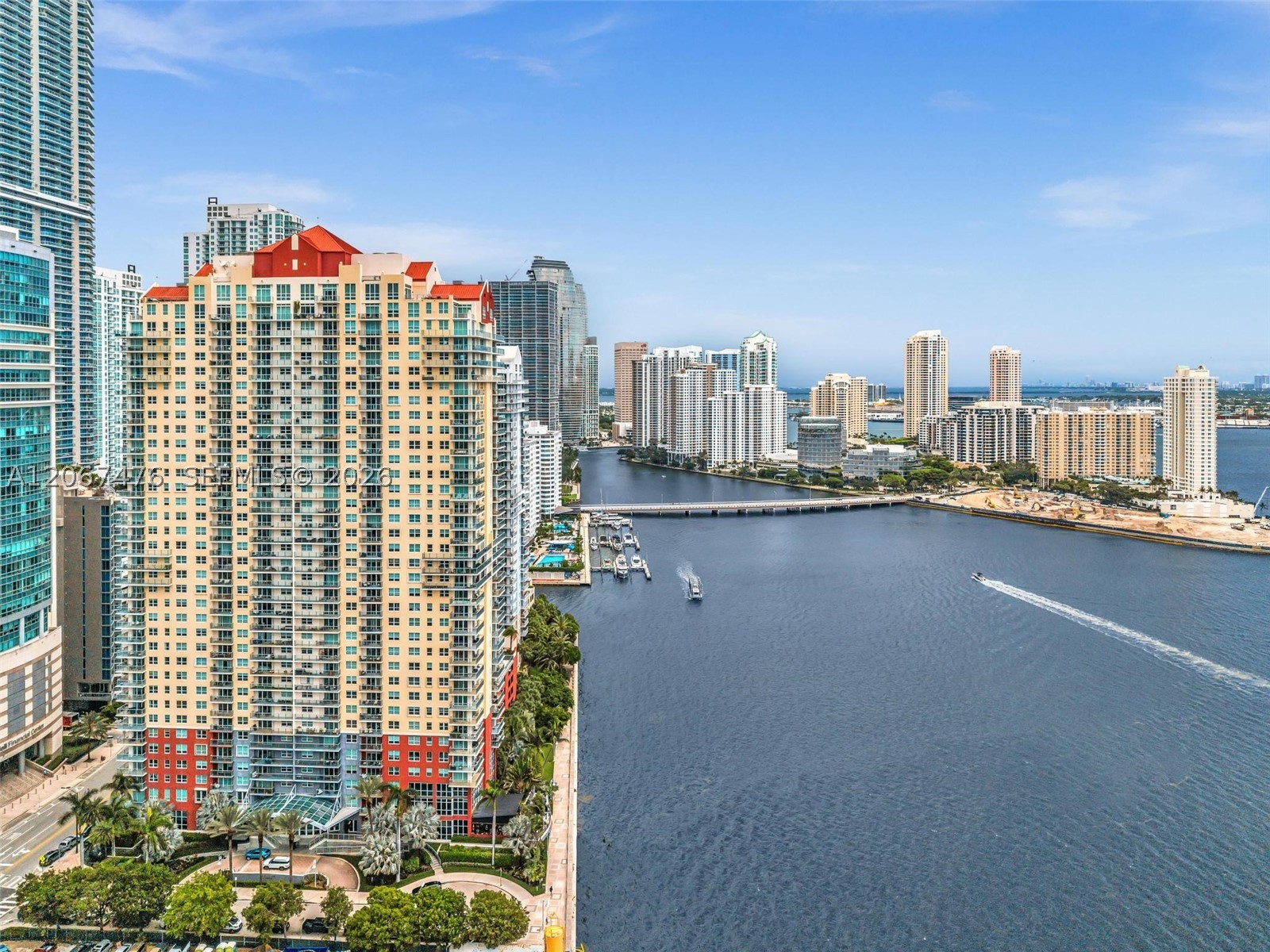 image The Mark on Brickell17