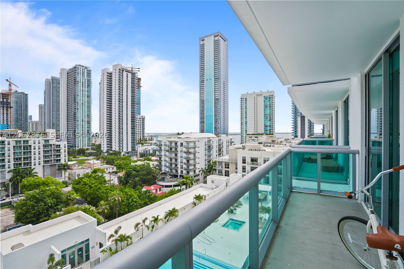 image Gallery Art Condos11