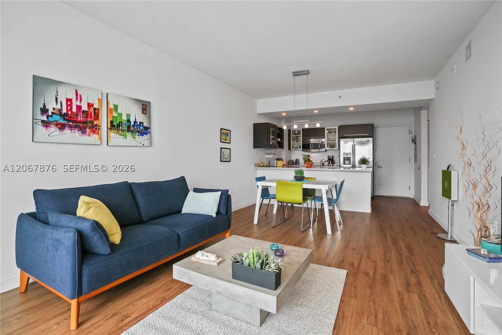image Gallery Art Condos12