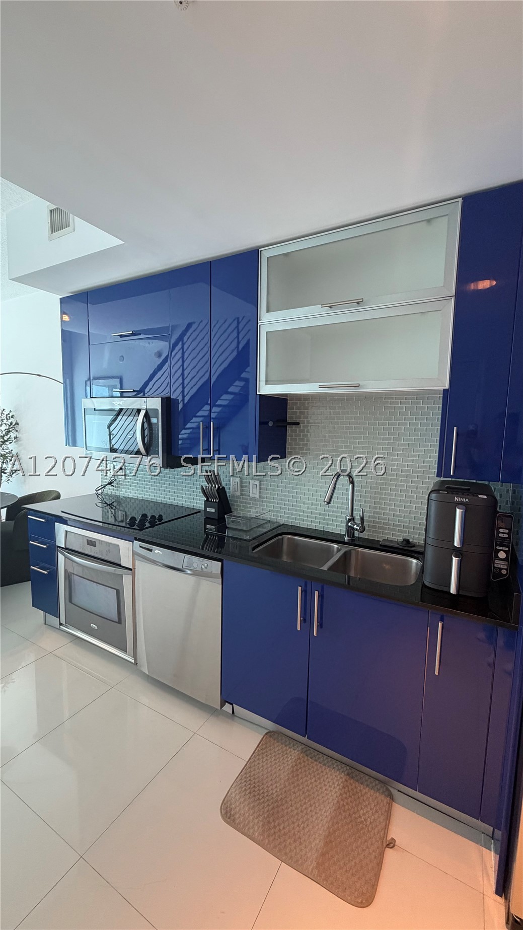 image Infinity at Brickell3