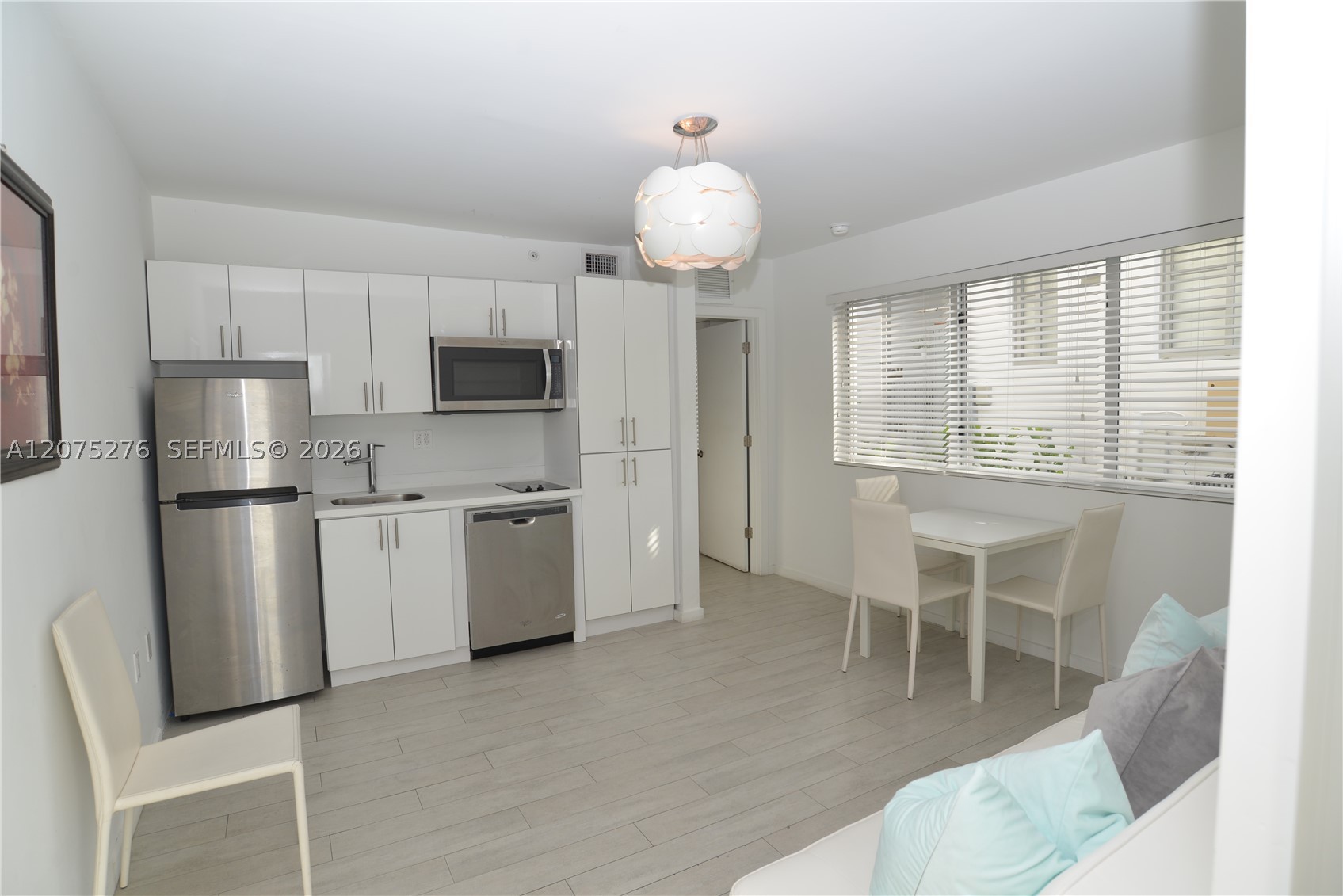 1601 Meridian Ave #101