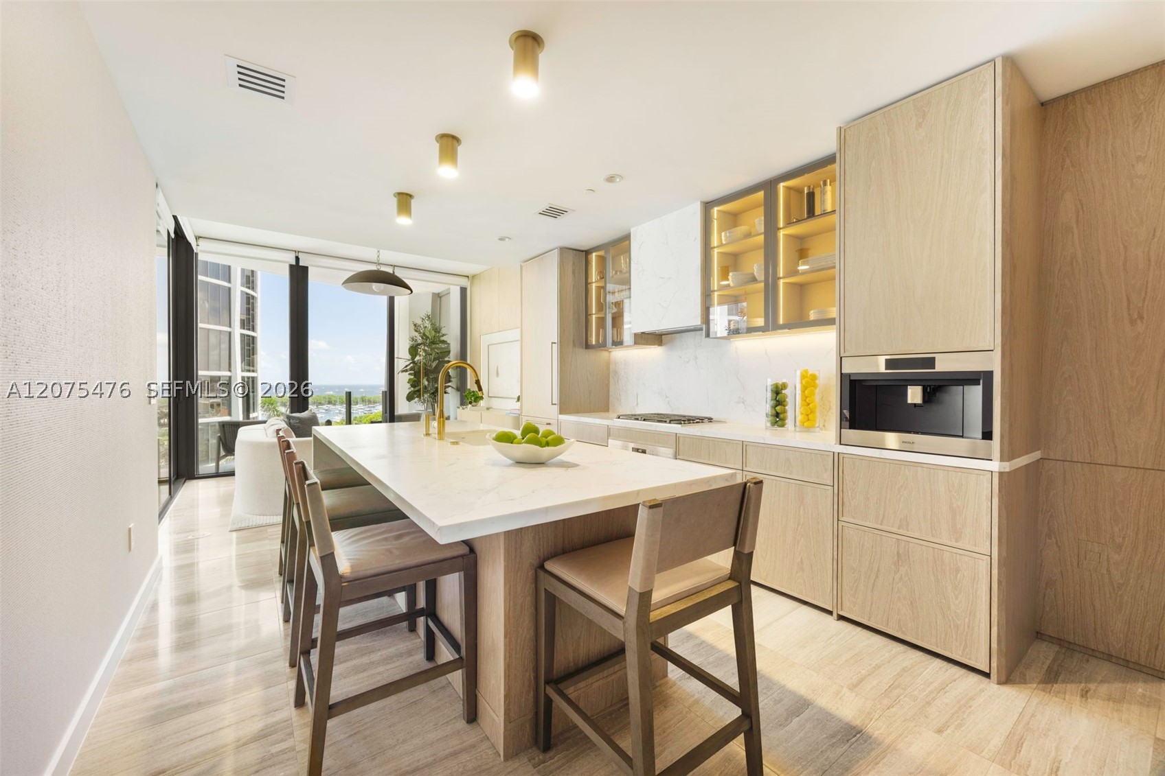 2831 S Bayshore Dr #804 Coconut Grove, FL 33133