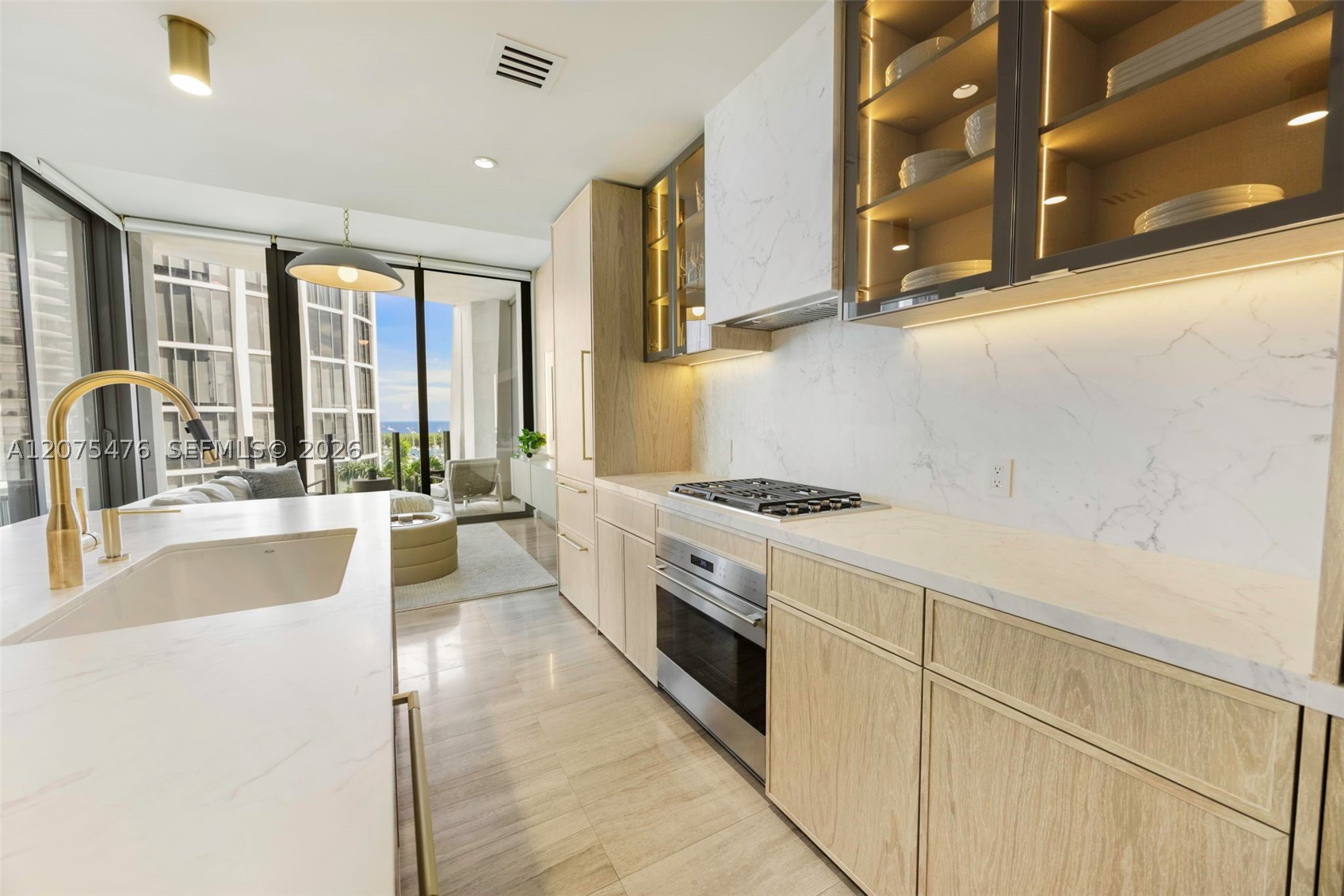 2831 S Bayshore Dr #804 Coconut Grove, FL 33133