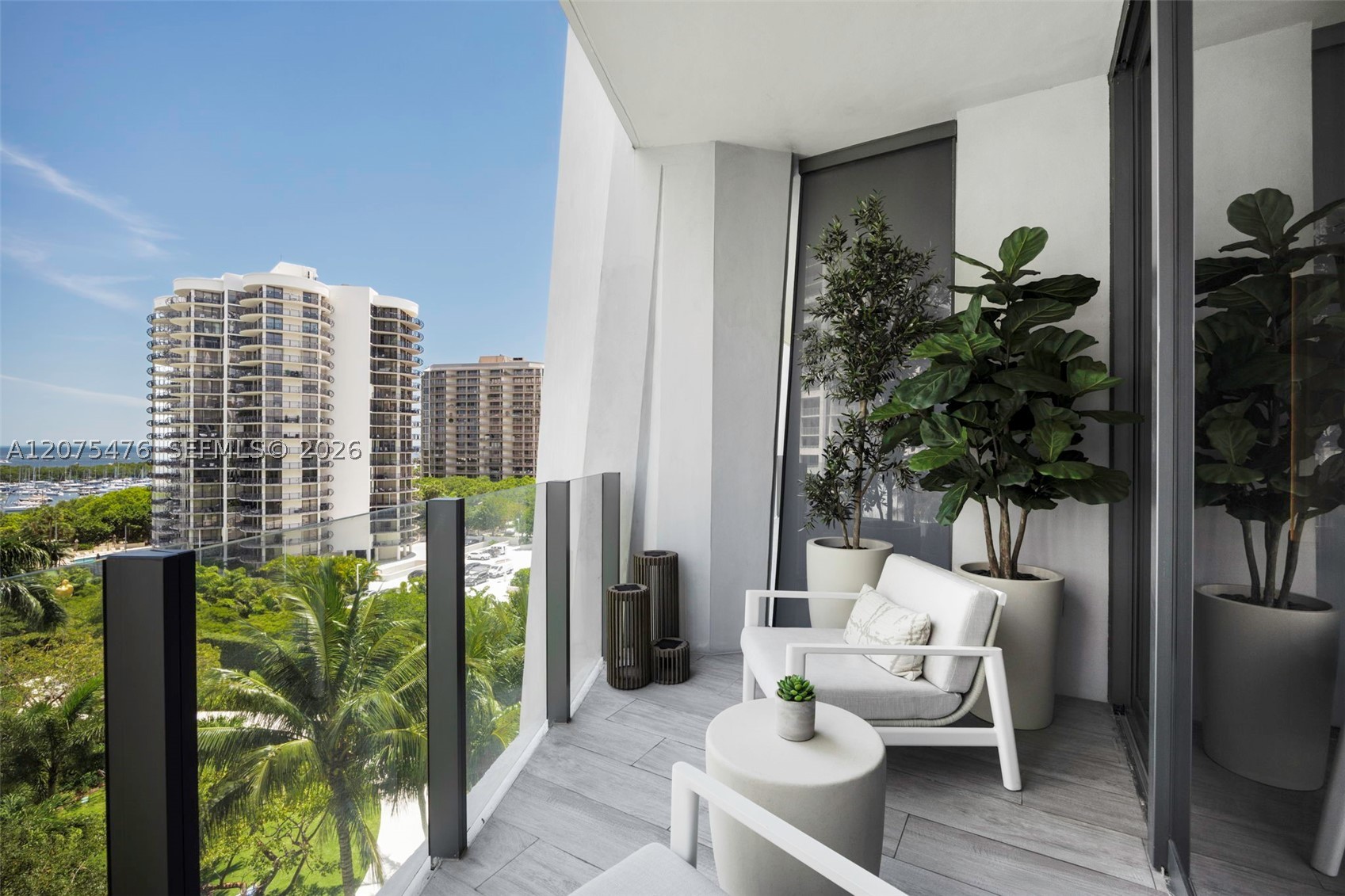 2831 S Bayshore Dr #804 Coconut Grove, FL 33133