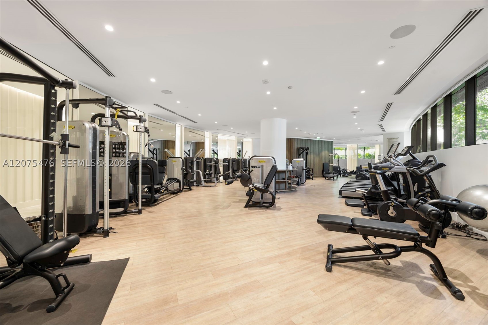 2831 S Bayshore Dr #804 Coconut Grove, FL 33133