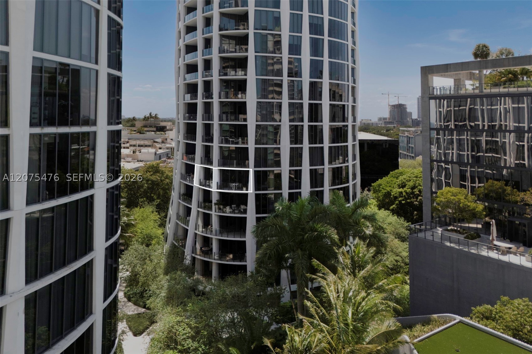 2831 S Bayshore Dr #804 Coconut Grove, FL 33133