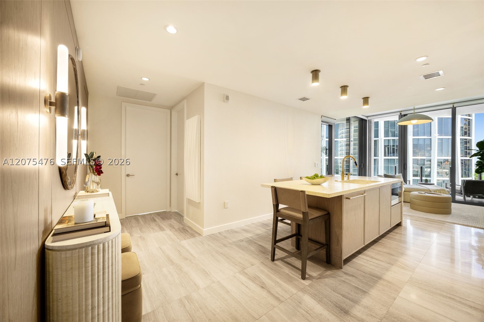 2831 S Bayshore Dr #804 Coconut Grove, FL 33133