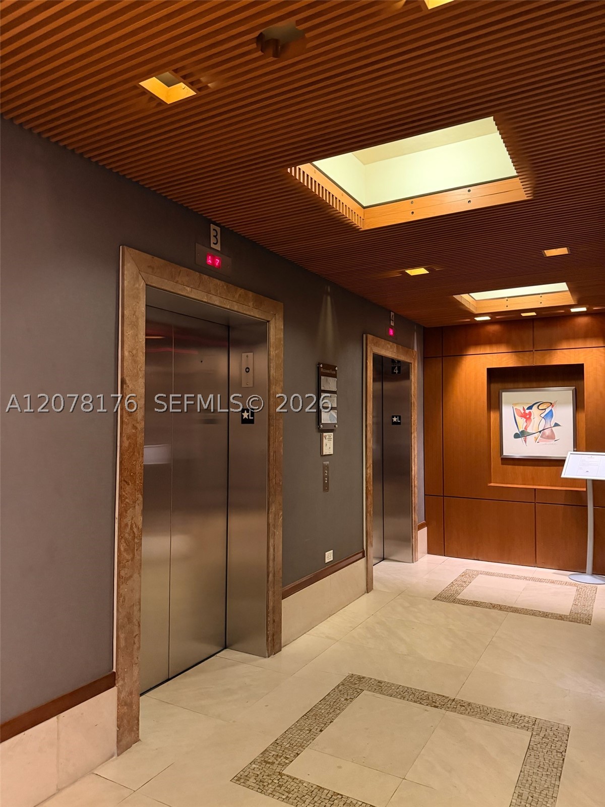 image 1060 Brickell - 10602