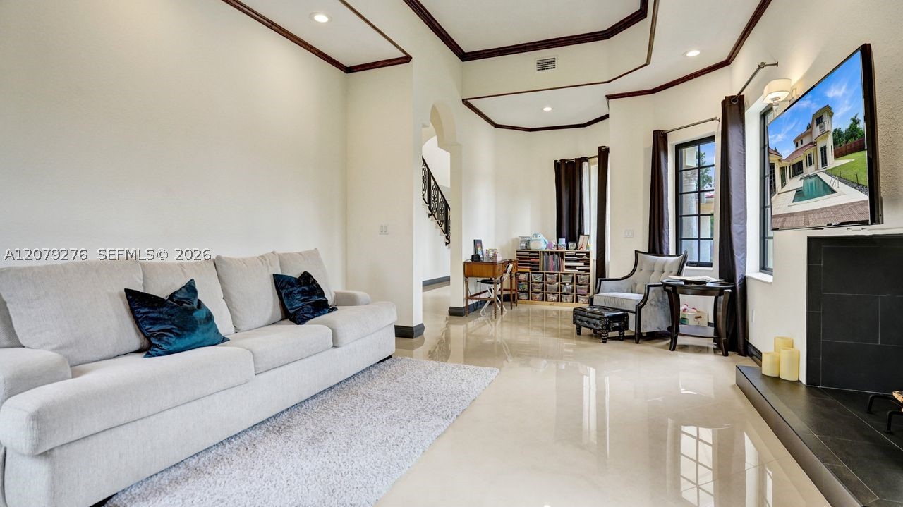 3311 SW 118th Ter Davie, FL 33330