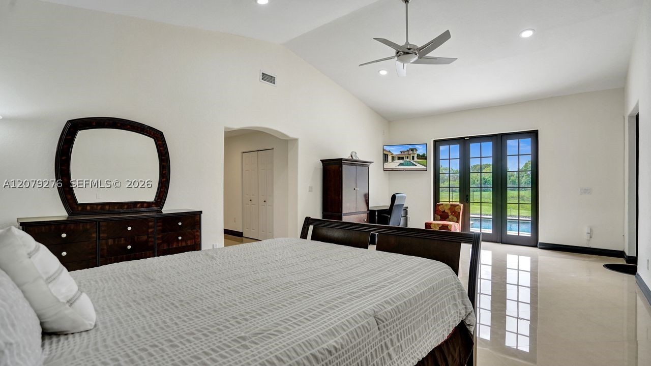 3311 SW 118th Ter Davie, FL 33330