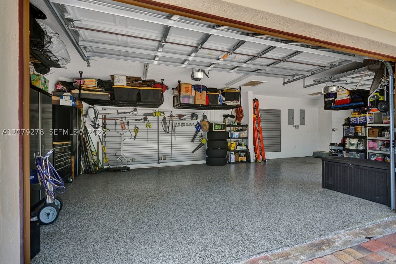 3311 SW 118th Ter Davie, FL 33330