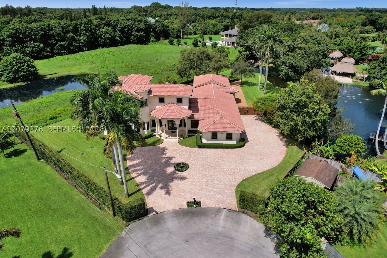 3311 SW 118th Ter Davie, FL 33330