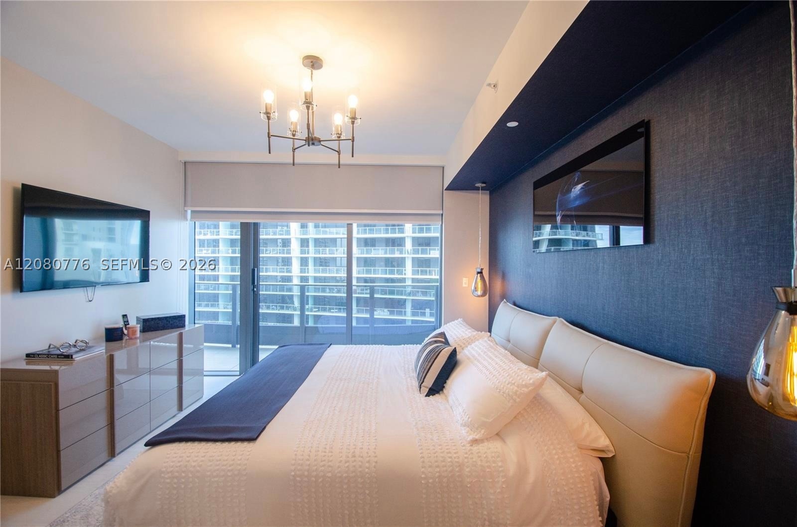 image Brickell Flatiron9