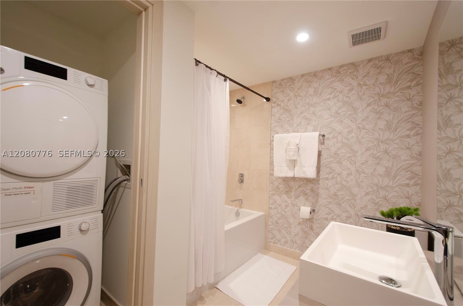 image Brickell Flatiron27