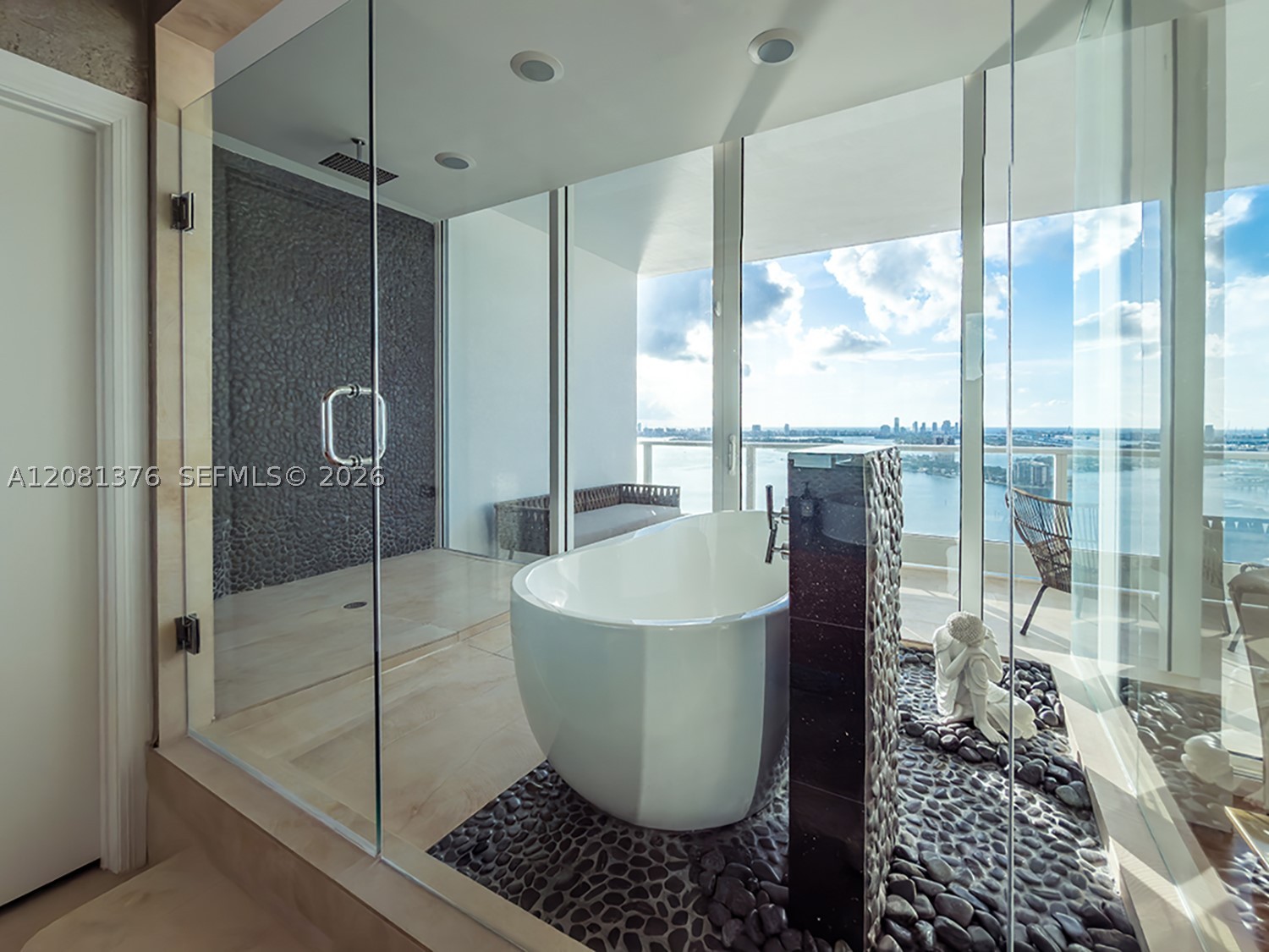 2020 N Bayshore Dr #3405-3406 Miami, FL 33137