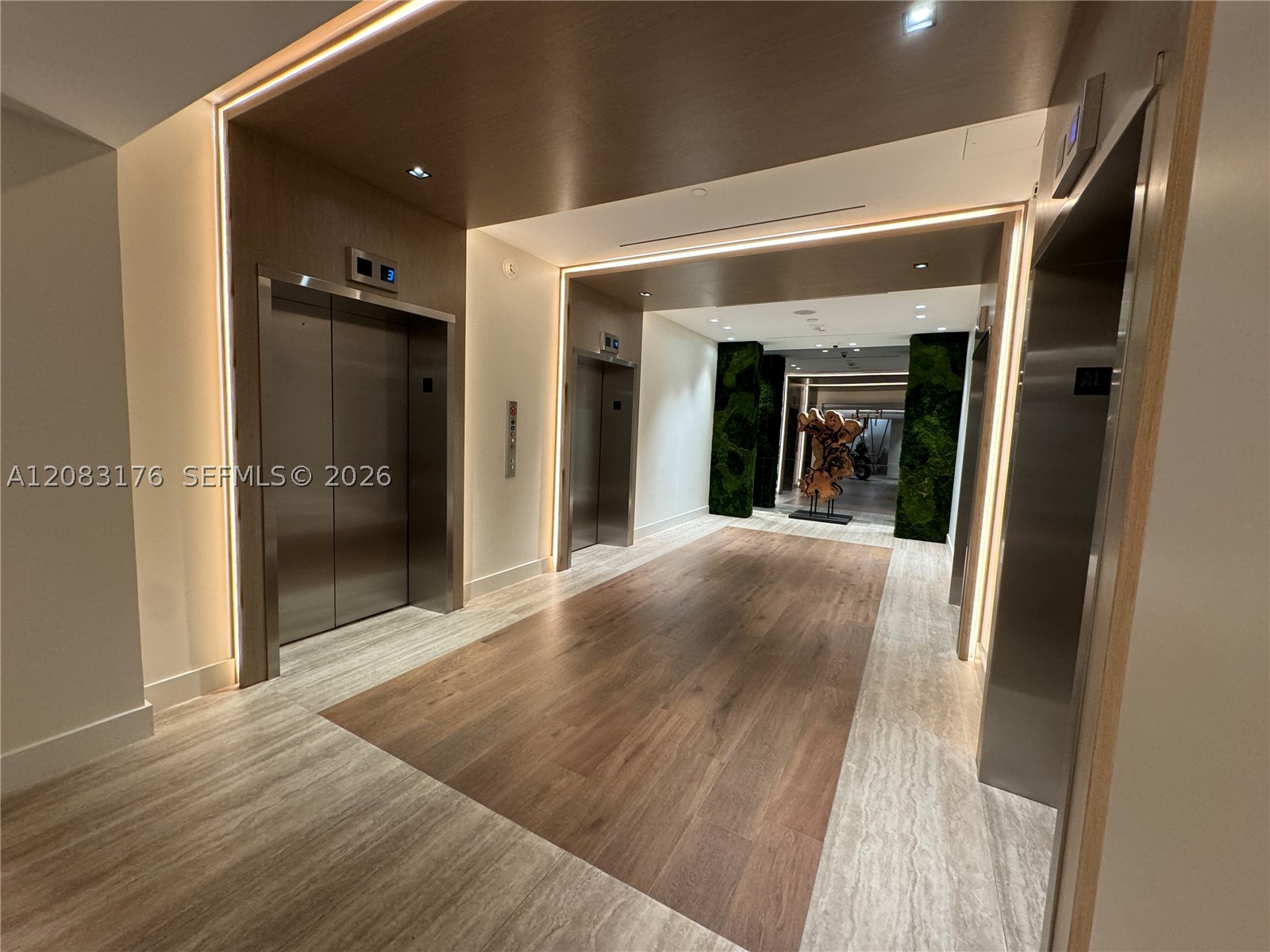 2301 Collins Ave #611 Miami Beach, FL 33139