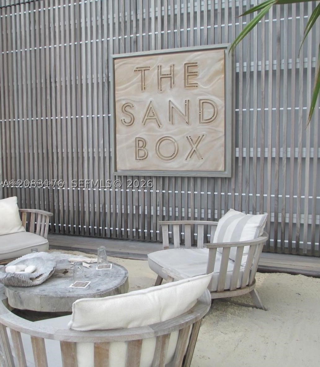 2301 Collins Ave #611 Miami Beach, FL 33139