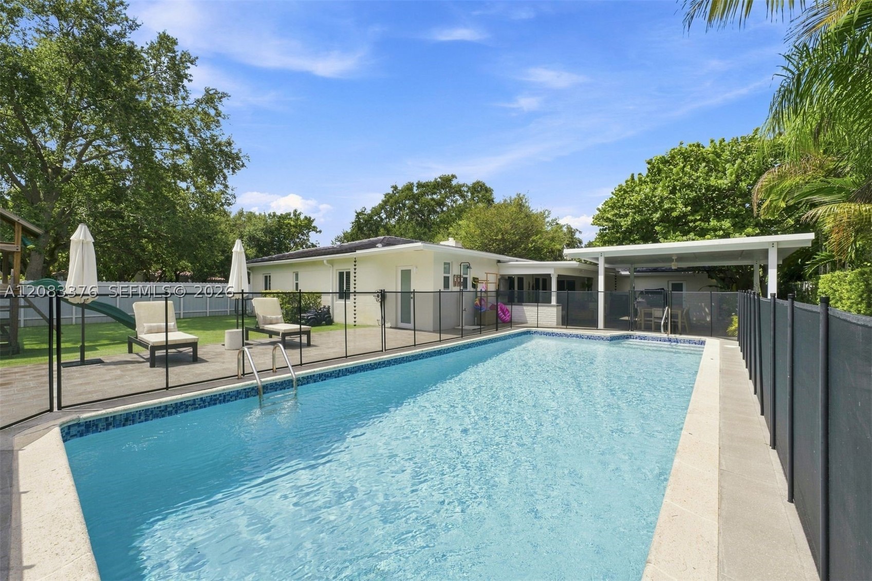 5763 SW 51st St Miami, FL 33155