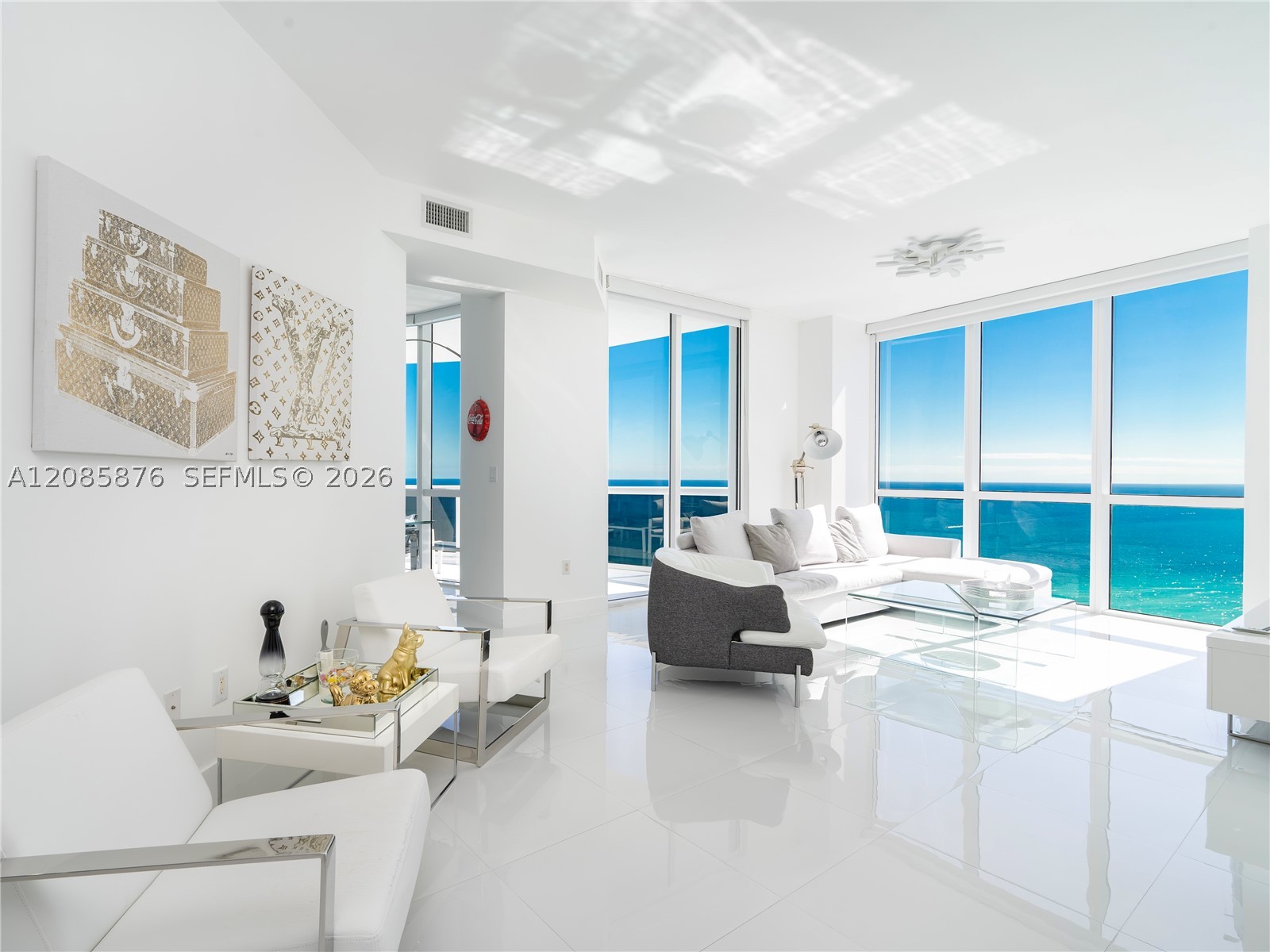18201 Collins Ave #4709A