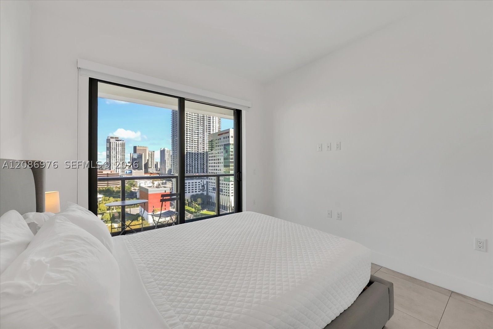 image Smart Brickell I9
