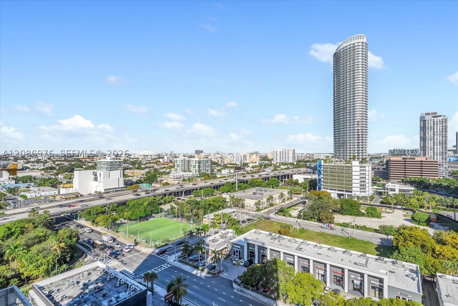 image Smart Brickell I16