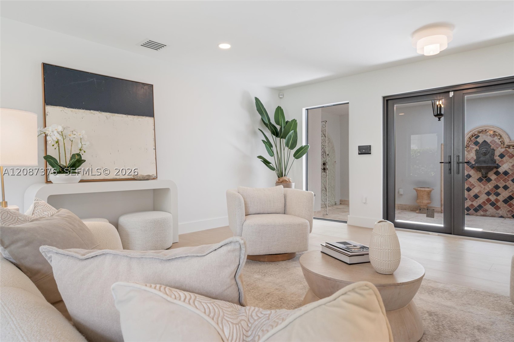 1320 Alhambra Cir Coral Gables, FL 33134