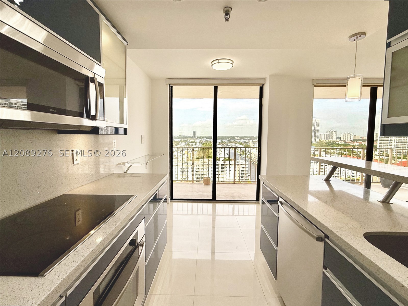 image Winston Towers 70011