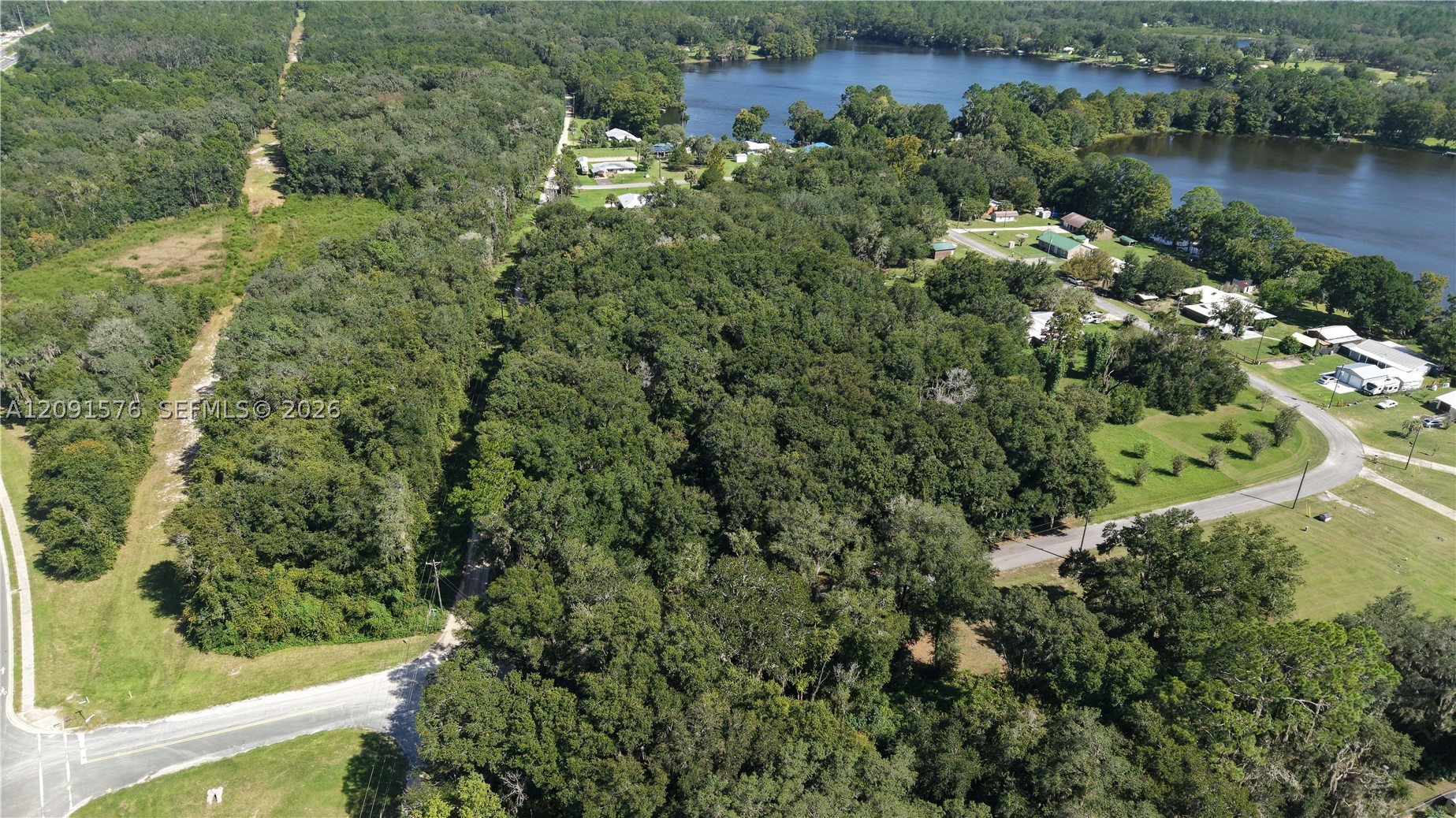 104 Twin Lk Grv Dr Other, FL 32148