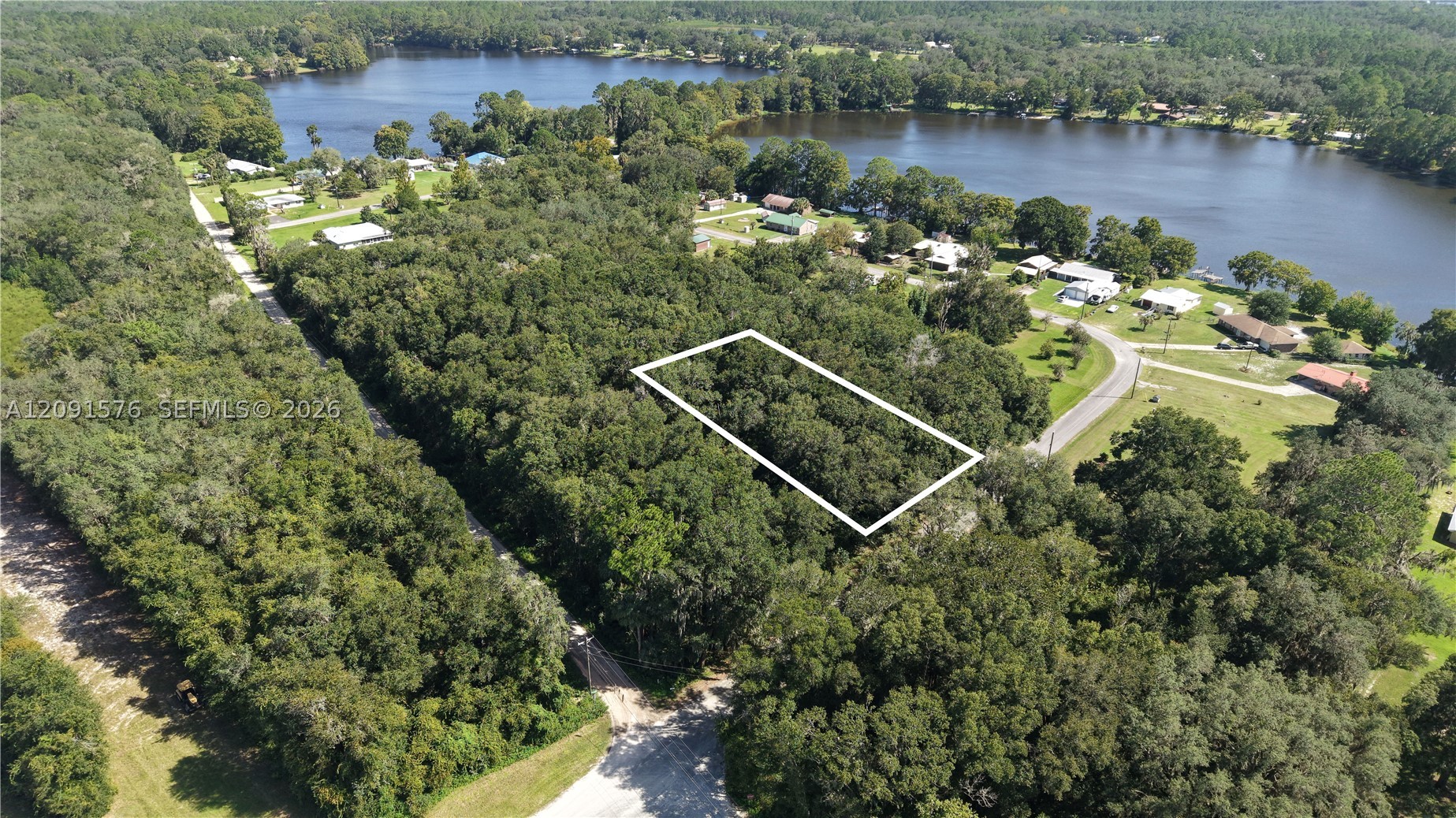 104 Twin Lk Grv Dr Other, FL 32148