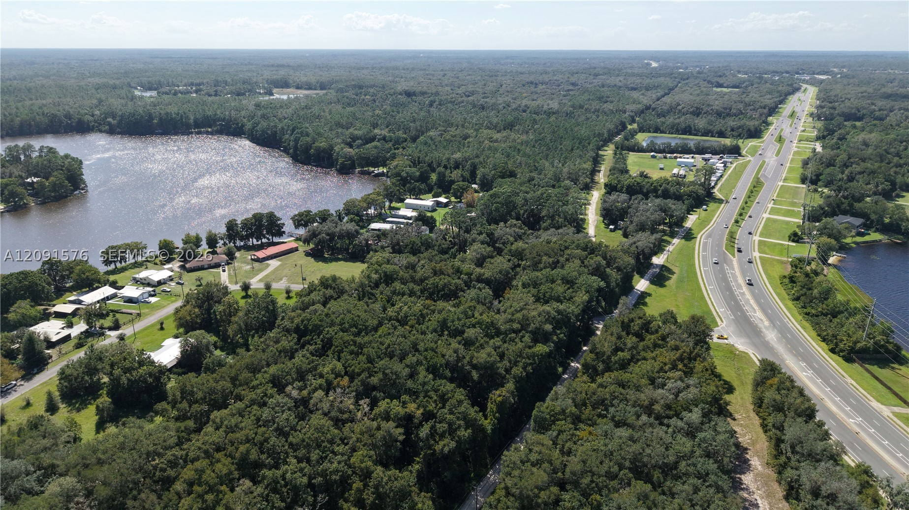 104 Twin Lk Grv Dr Other, FL 32148