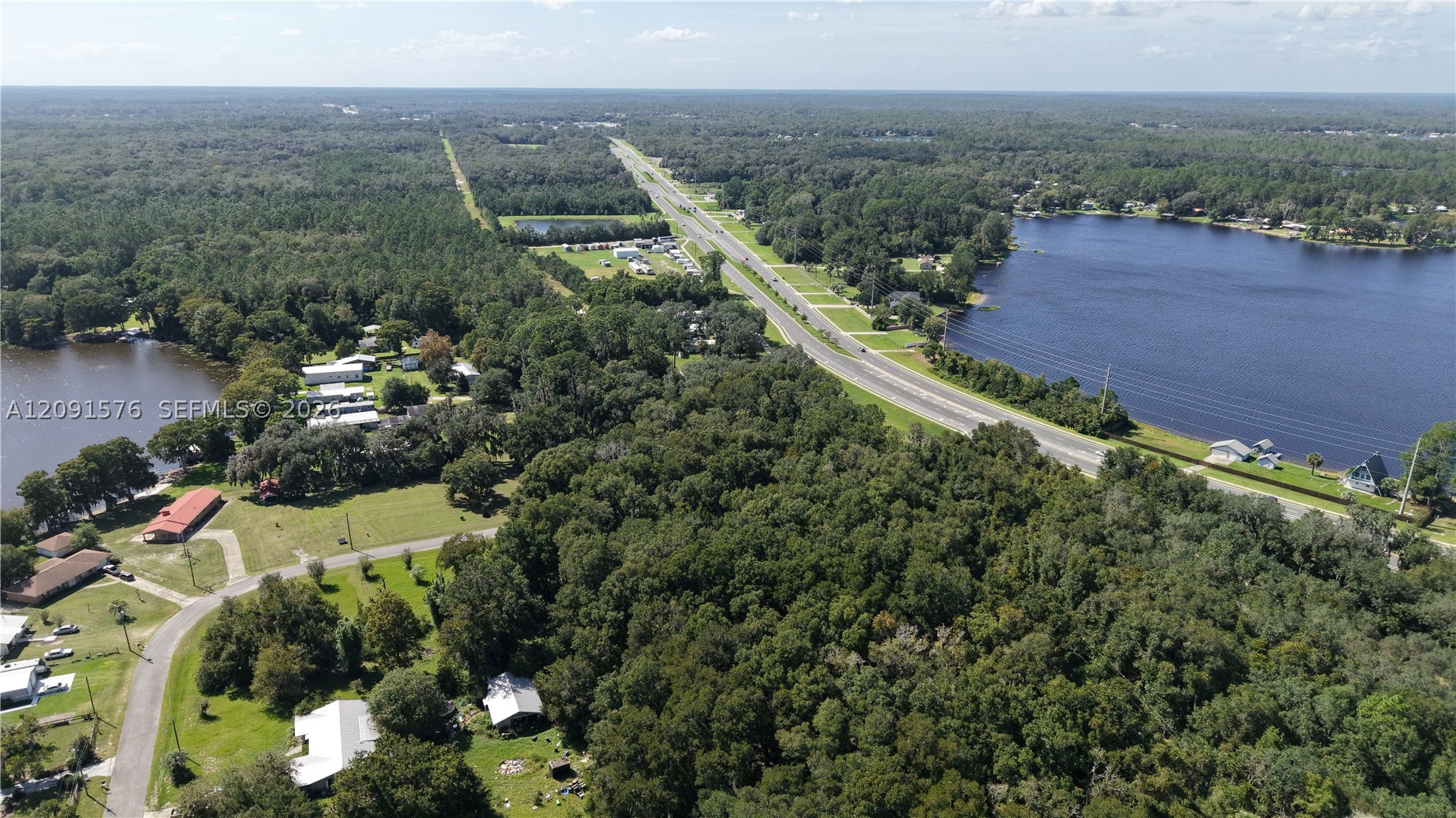 104 Twin Lk Grv Dr Other, FL 32148