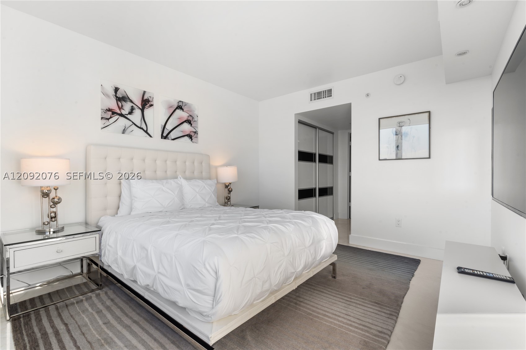 image Beachwalk Condominium18