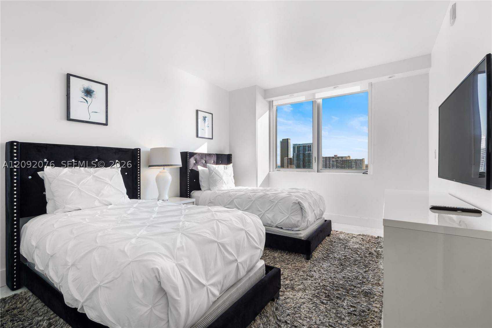image Beachwalk Condominium22