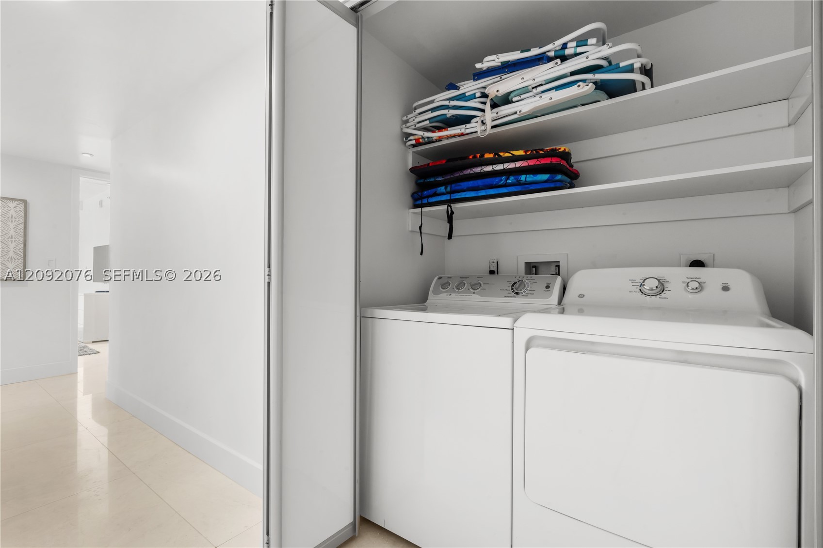 image Beachwalk Condominium25